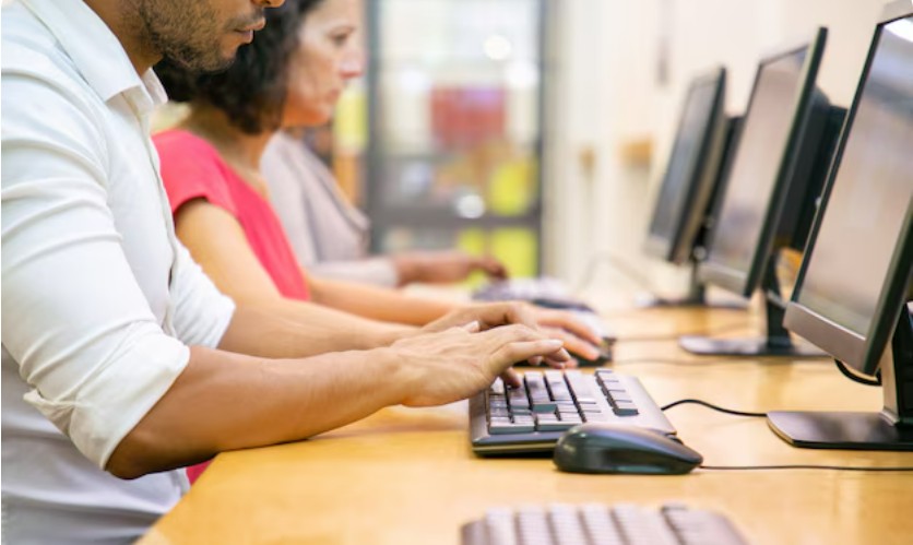Duaa Typing Center typing service team